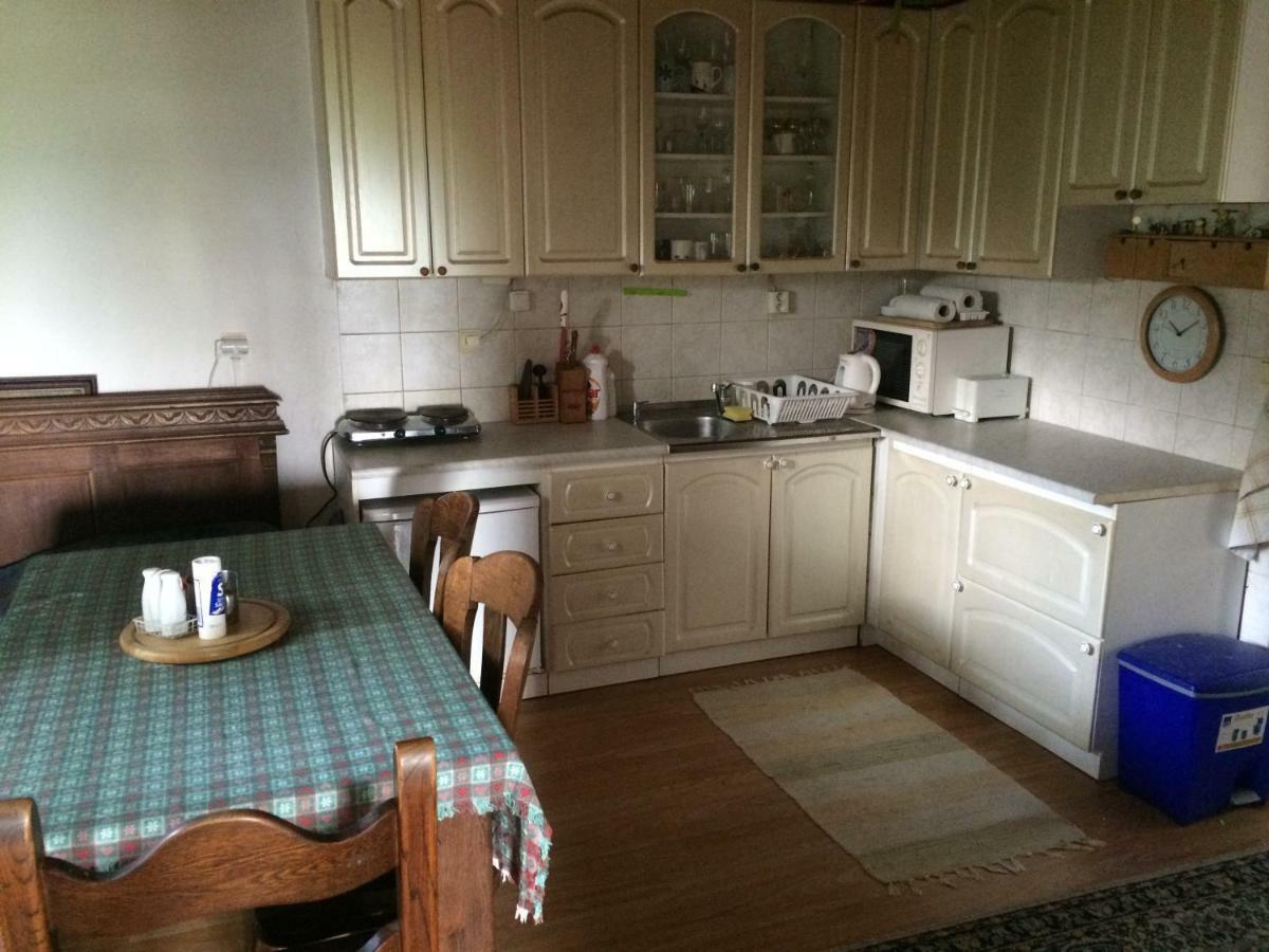 פישטני Holiday House Cervena Veza מראה חיצוני תמונה